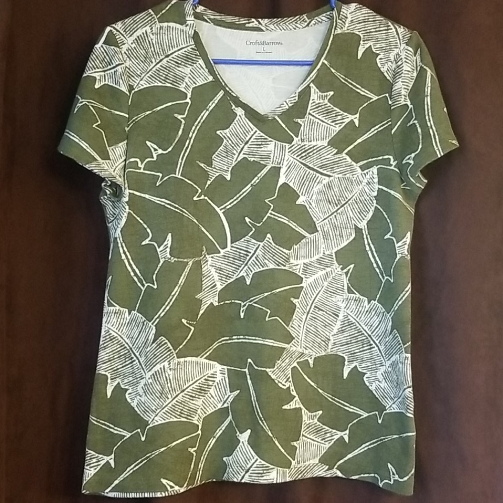 BOGO Croft & Barrow print Tee